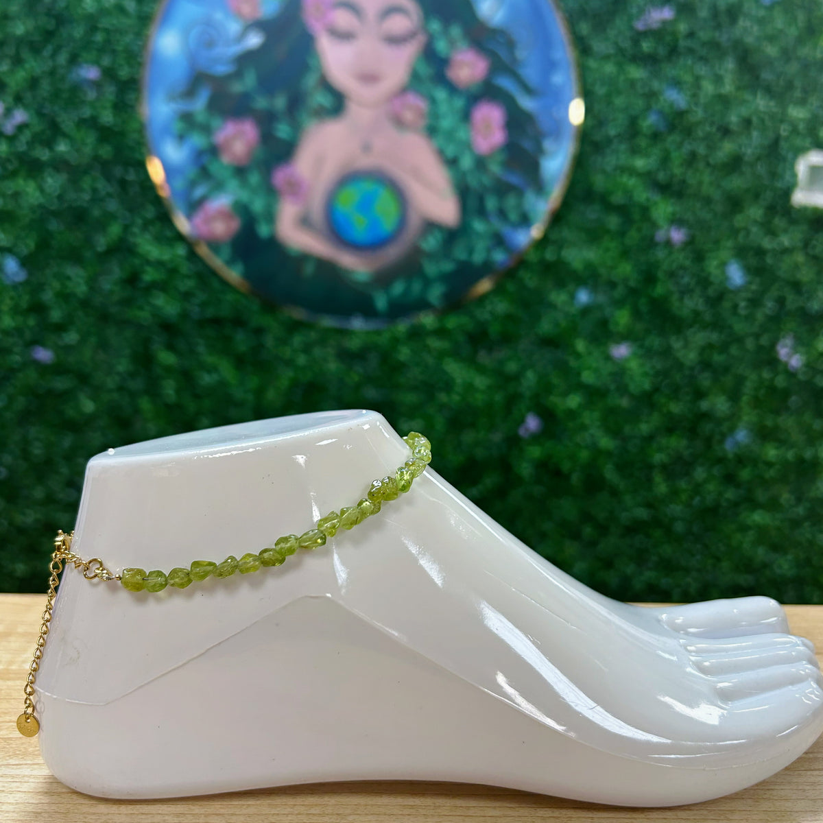 Peridot Free Form Anklet 5mm to 6mm - Gold Stainless Steel