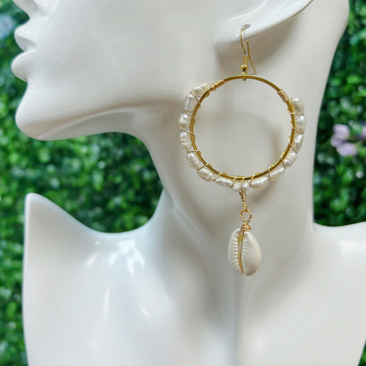 Freshwater Pearls & Cowrie Shell Gold Hoop Earrings 40mm
