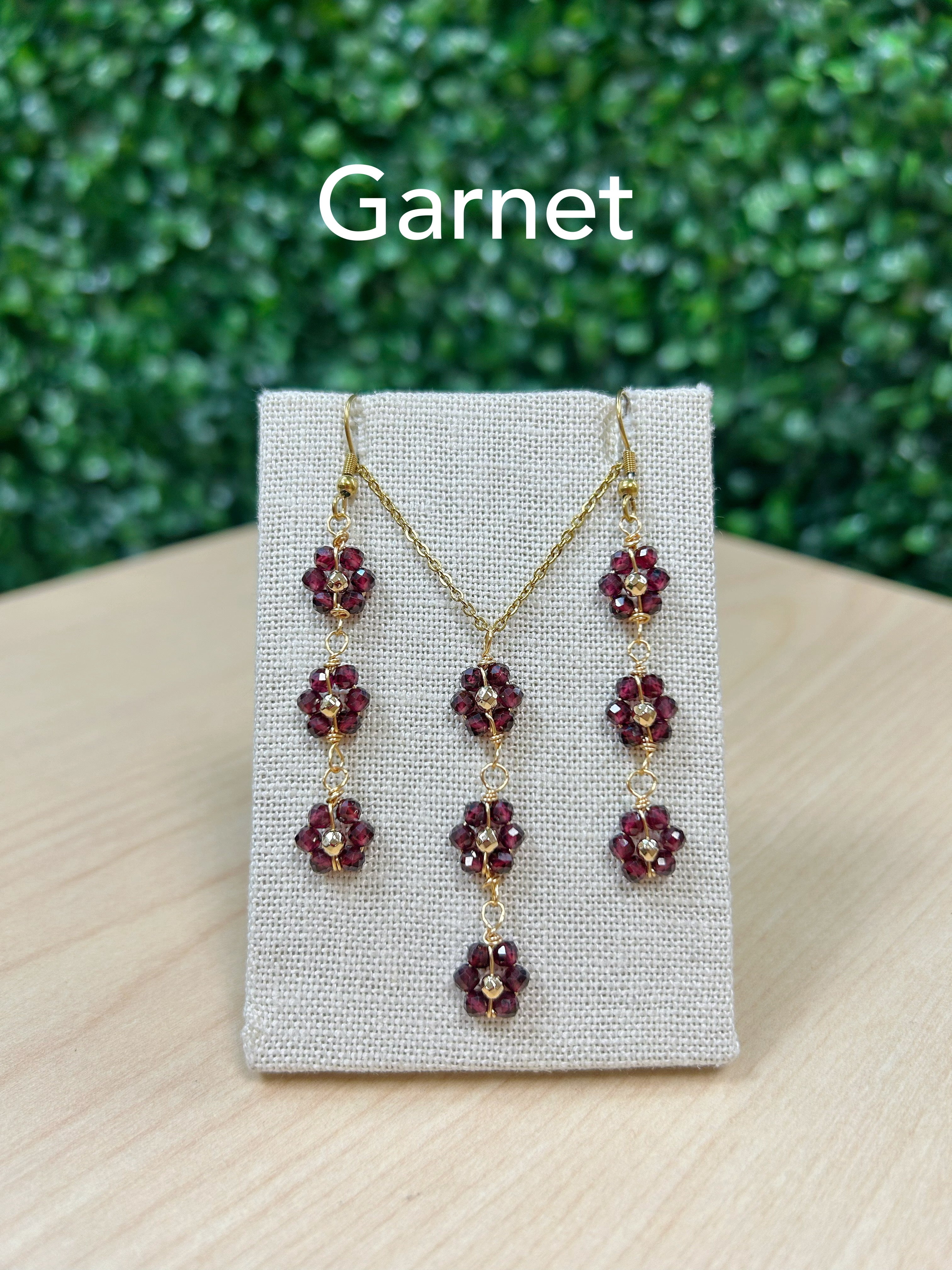 Dainty Flower Earrings and Necklace Set