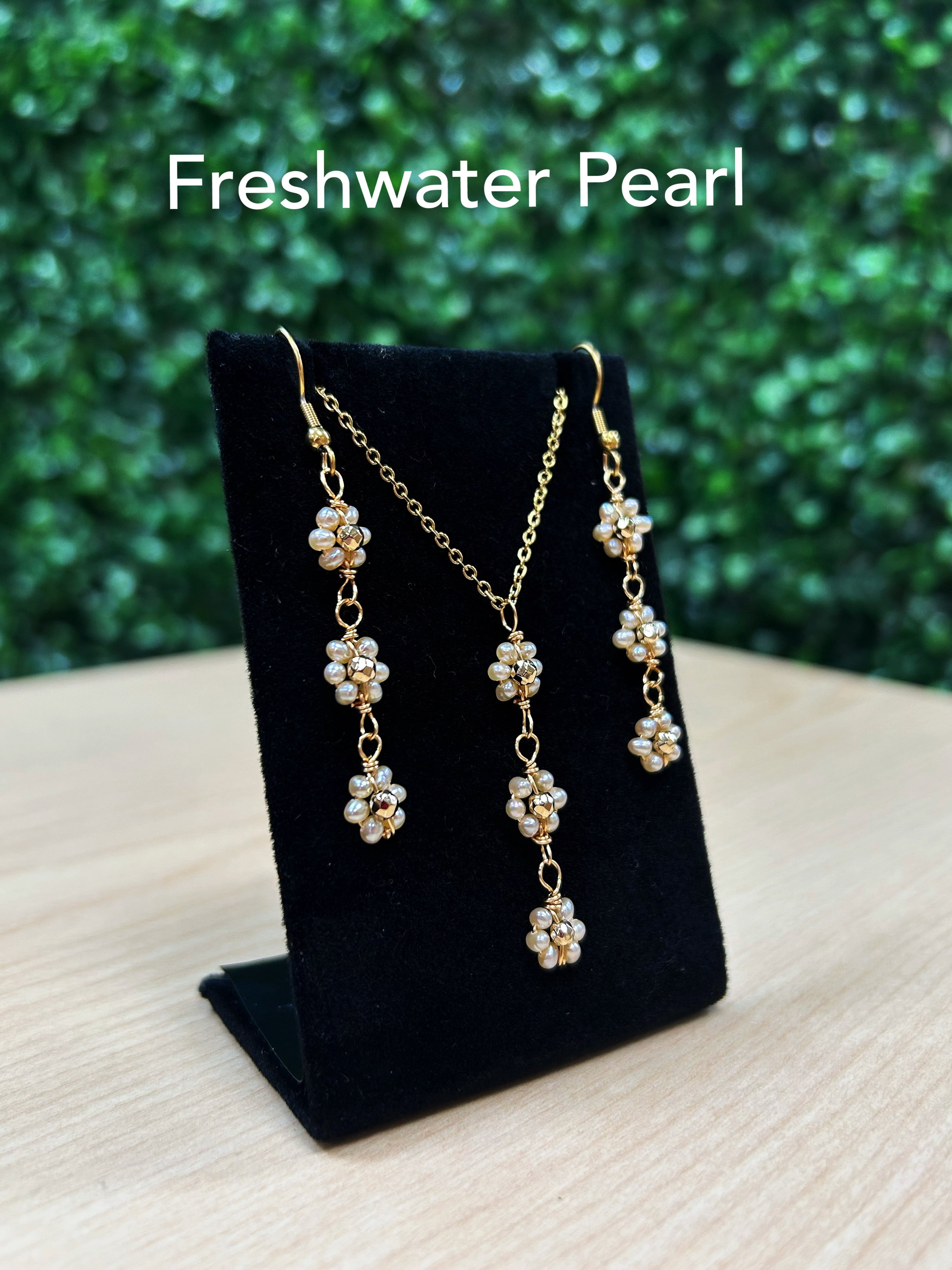 Dainty Flower Earrings and Necklace Set