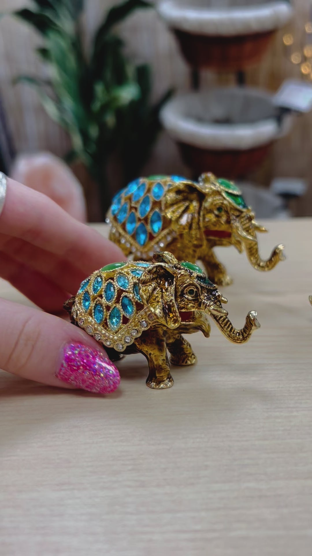 Gold Elephants - Set of 3 - Trinket Boxes