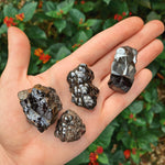 Load image into Gallery viewer, Rough Hematite Pieces
