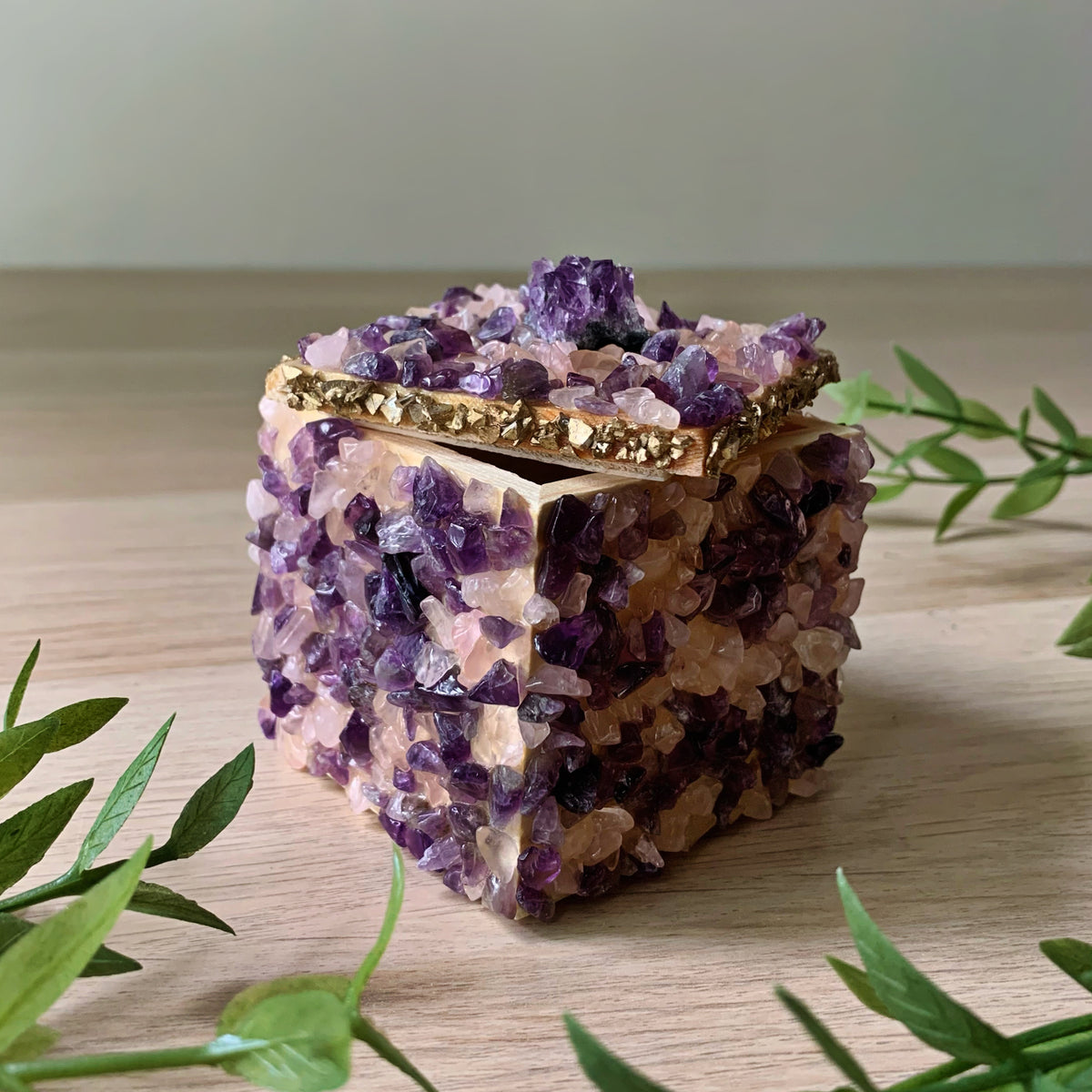Mini Amethyst & Rose Quartz Box